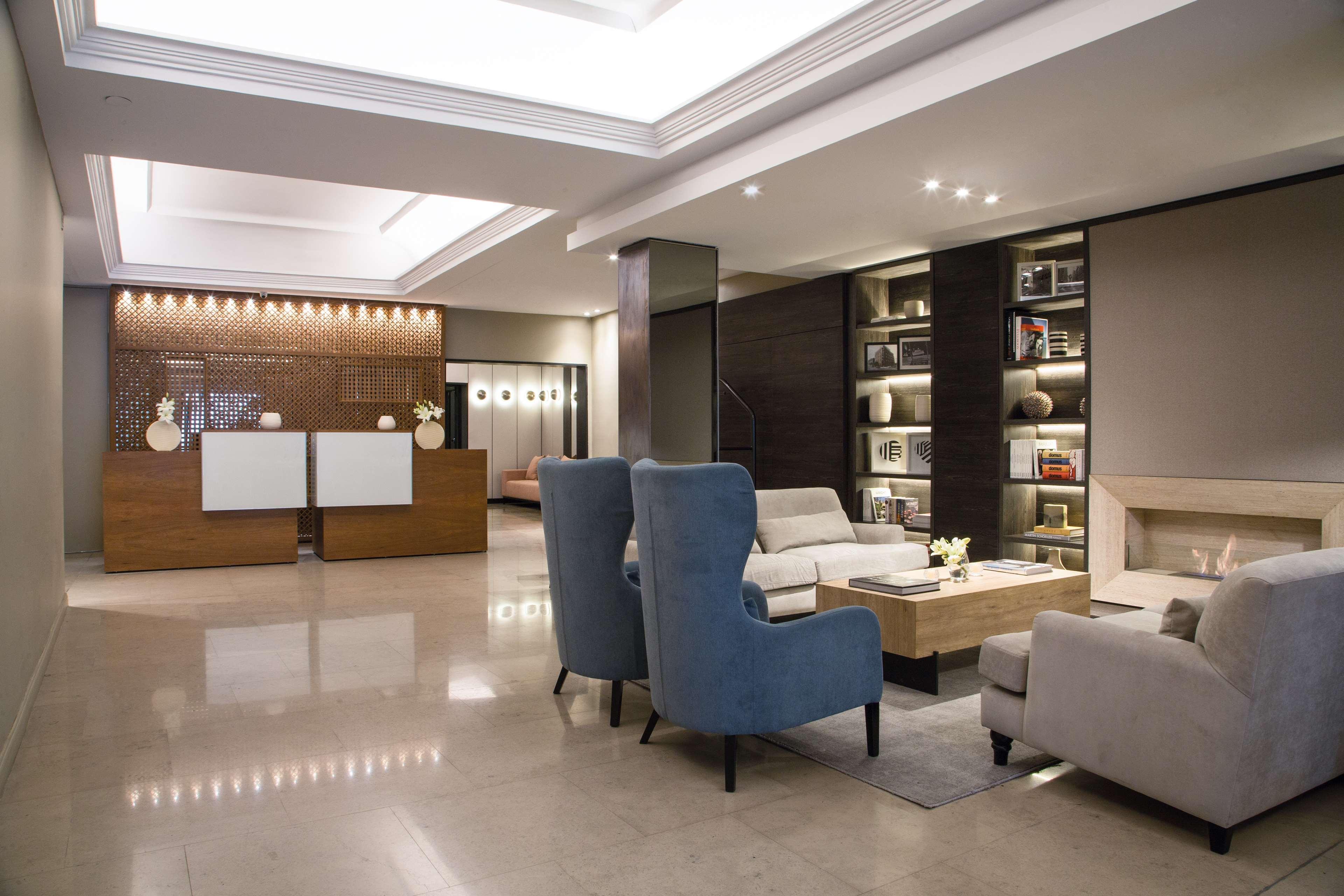 Nh Collection Crillón Hotel